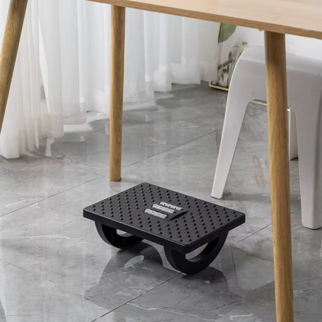 Repose-pieds ergonomique en plastique avec mouvement basculant à 180°